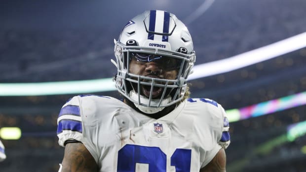 Dallas Cowboys running back Ezekiel Elliott